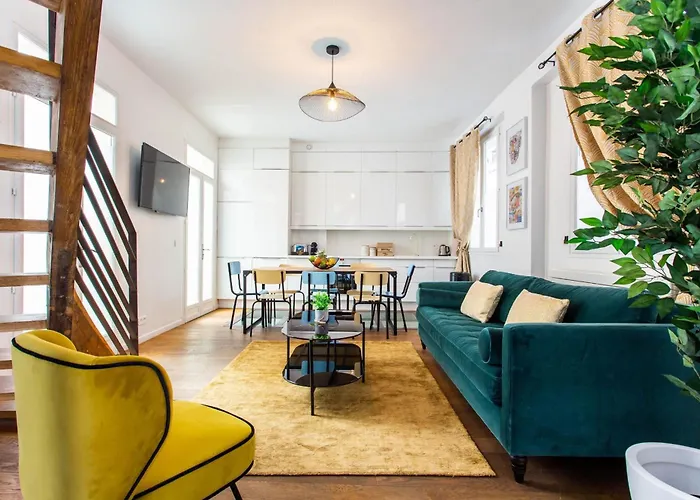 Authentic Apartment - 4Br-10P - Moulin Rouge